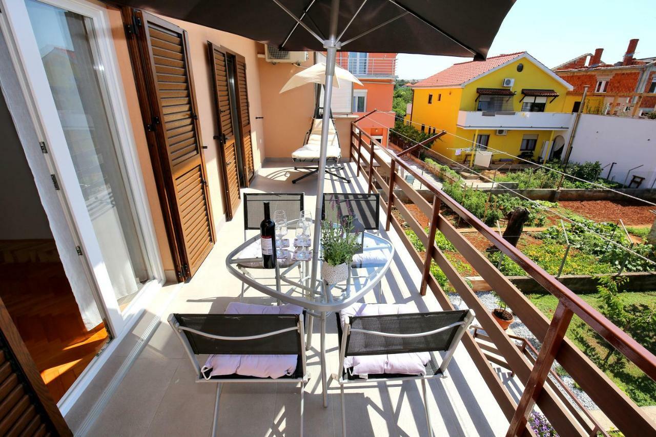 Apartments Mara ซาดาร์ ภายนอก รูปภาพ